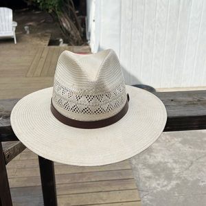 Goorin Brothers Fedora Cream w/brown leather band